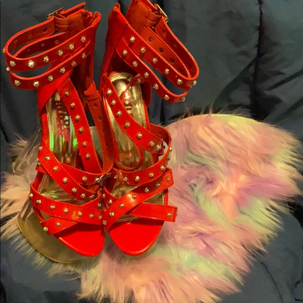 Golden bulls heels